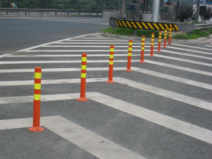 75 cm Buitenwegveiligheid Waarschuwing Duurzaam PU Plastic Verkeerswaarschuwingspost 16