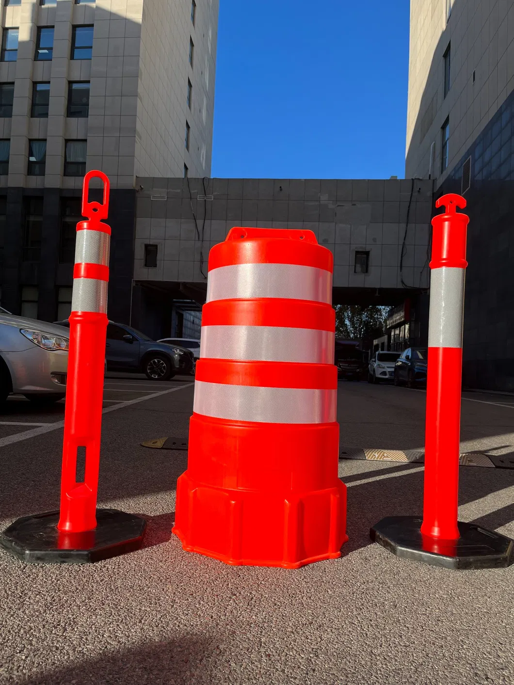 ROADSAFE Warm verkoop PE Traffic Drum Crash Barrels Verkeersveiligheid Reflectieve waarschuwingsvat 1