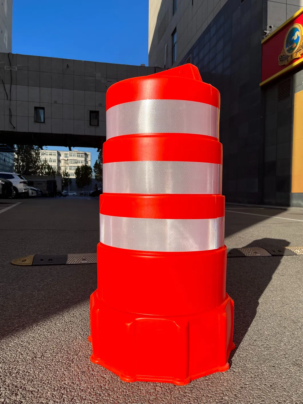 ROADSAFE Warm verkoop PE Traffic Drum Crash Barrels Verkeersveiligheid Reflectieve waarschuwingsvat 2