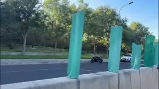 Antireflectieborden voor veiliger rijden op de snelweg
